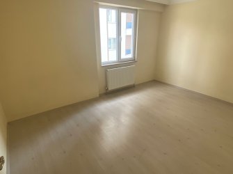 MAHMUTEVLERDE 3+1 PARK CEPHELİ ARA KAT SATILIK DAİRE 