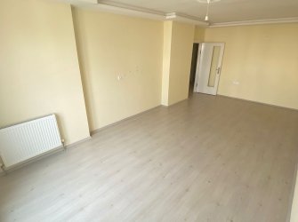 MAHMUTEVLERDE 3+1 PARK CEPHELİ ARA KAT SATILIK DAİRE 