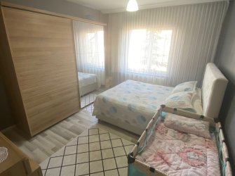 OSMANCIK CADDESİ SELİMİYE CAMİ CİVARI 3+1 ARA KAT SATILIK FIRSAT DAİRE